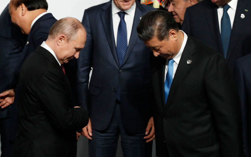 Церемония фотографирования на G20. Путин и китайский президент. Фото Getty