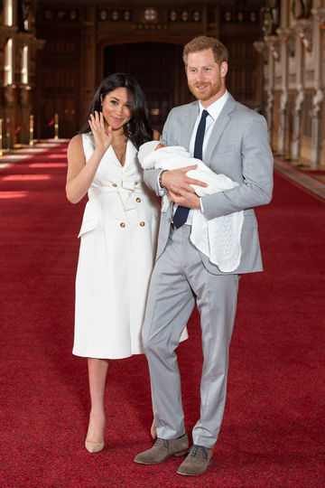Меган Маркл и принц Гарри показали малыша сразу после рождения. Фото архив, Getty