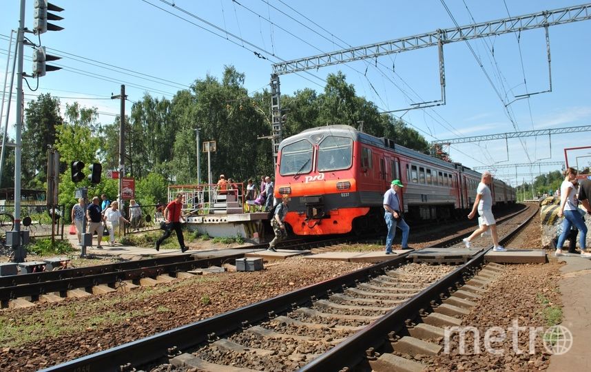 Электричка купавна москва. Станция Купавна. ЖД станция Купавна. Станции электричек Купавна. Электричка в Купавне.