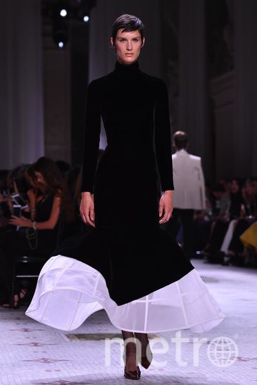 Показ коллекции Givenchy. Фото "Metro"