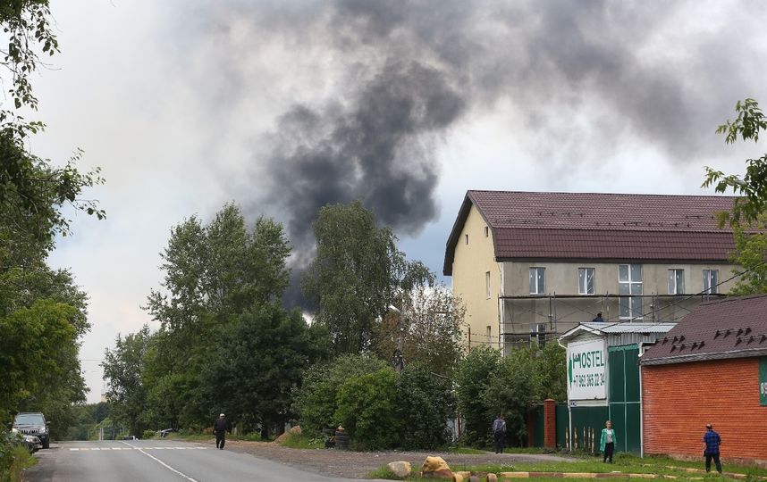 Пожар в мытищах сейчас фото и видео