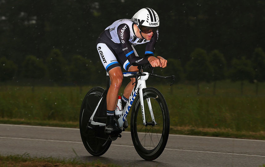 Словенский велогонщик Лука Мезгец разогнался до 82,16 км/ч. Фото Getty
