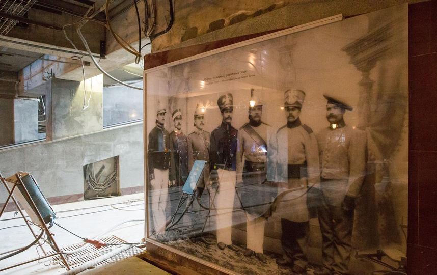 Импровизированный музей МЧС. Фото www.gov.spb.ru Импровизированный музей МЧС. Фото www.gov.spb.ru