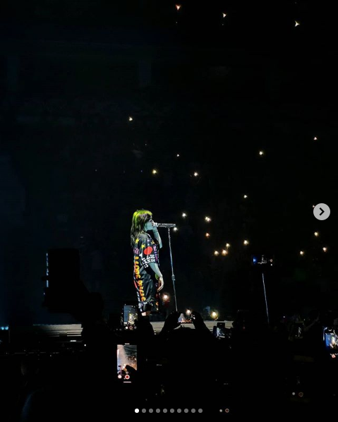 Билли Айлиш в Москве. Фото скриншот instagram.com/lace.of.tears/ Билли Айлиш в Москве. Фото скриншот instagram.com/lace.of.tears/