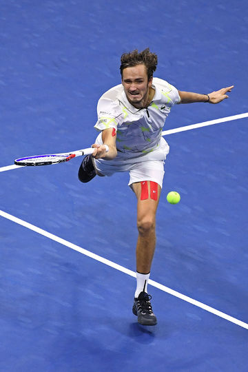 Даниил Медведев проиграл второй ракетке мира — Рафаэлю Надалю. Фото Getty