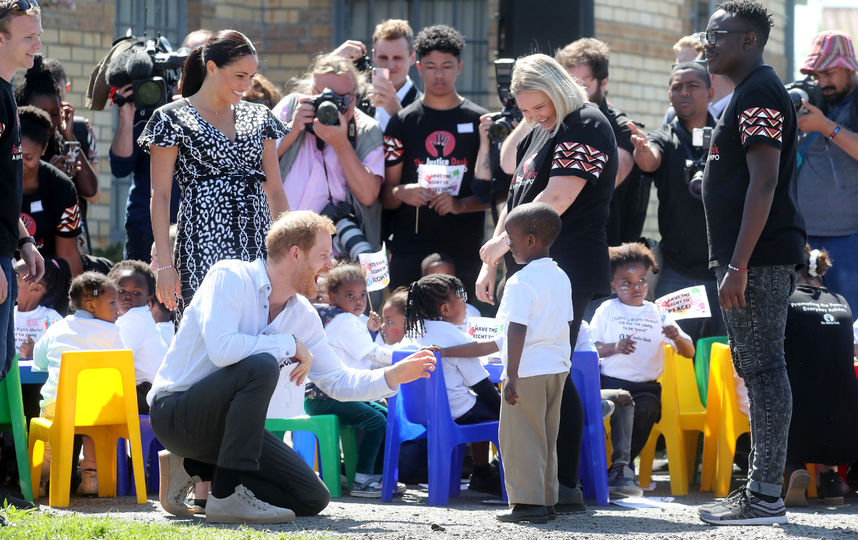 Официальный визит Меган Маркл и принца Гарри в Южную Африку. Фото Getty