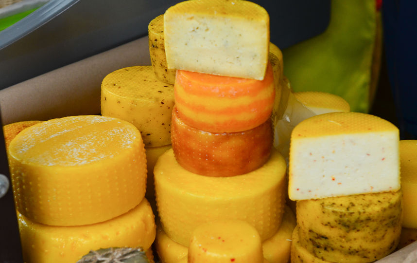 120 видов сыров и "молочки". Фото Василий Кузьмичёнок