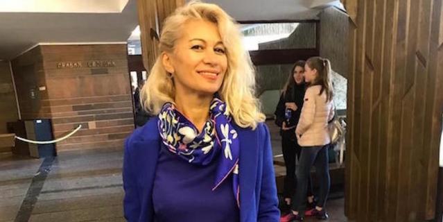 "Я тебе не бабушка, я – модель". "Я тебе не бабушка, я – модель".