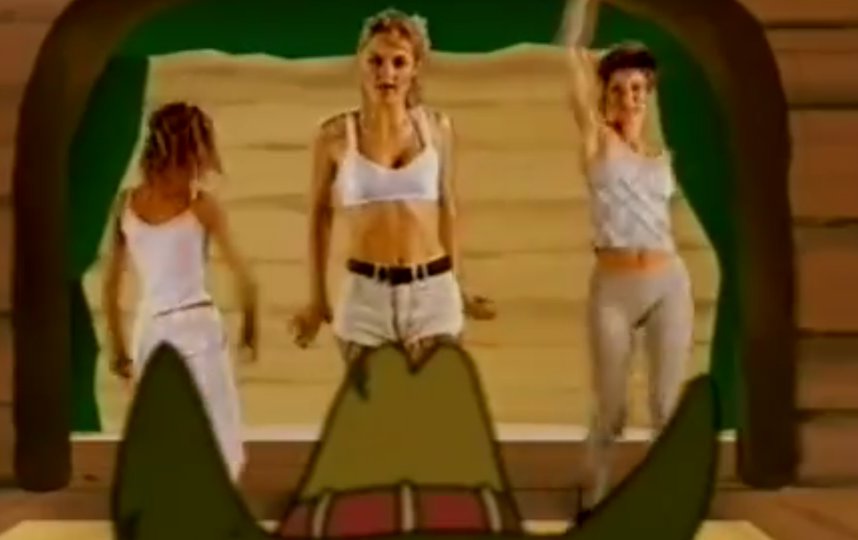 Группа "Стрелки", кадр из клипа "Я - хорошая". Фото скриншот Youtube