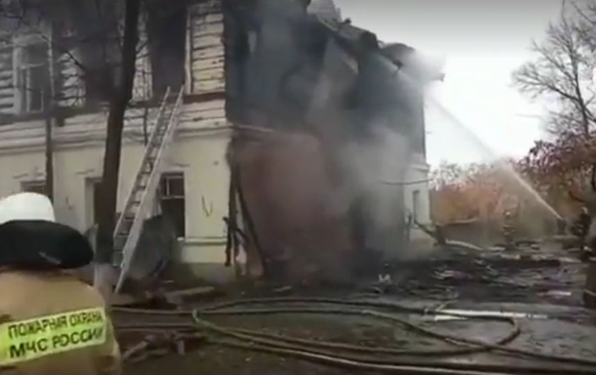 СК назвал поджог причиной пожара в жилом доме в Ярославской области. Фото www.sledcom.ru