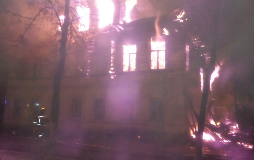 СК назвал поджог причиной пожара в жилом доме в Ярославской области. Фото yaroslavl.sledcom.ru