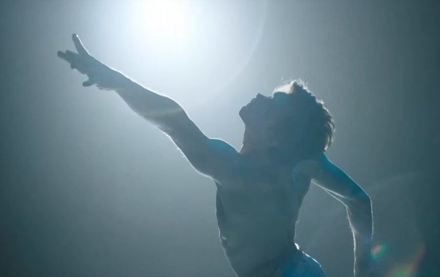 танцы под песню пугачевой