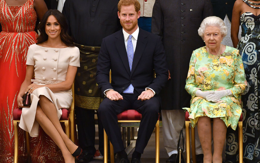 Меган Маркл, принц Гарри и Елизавета II. Фото Getty