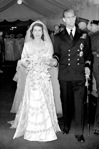 Тогда еще принцесса Елизавета и ее муж. 1947 год. Фото Getty