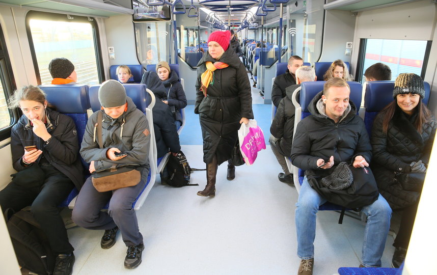Поезда ходят в тактовом режиме, пассажирам не нужно подстраиваться под расписание. Фото Василий Кузьмичёнок