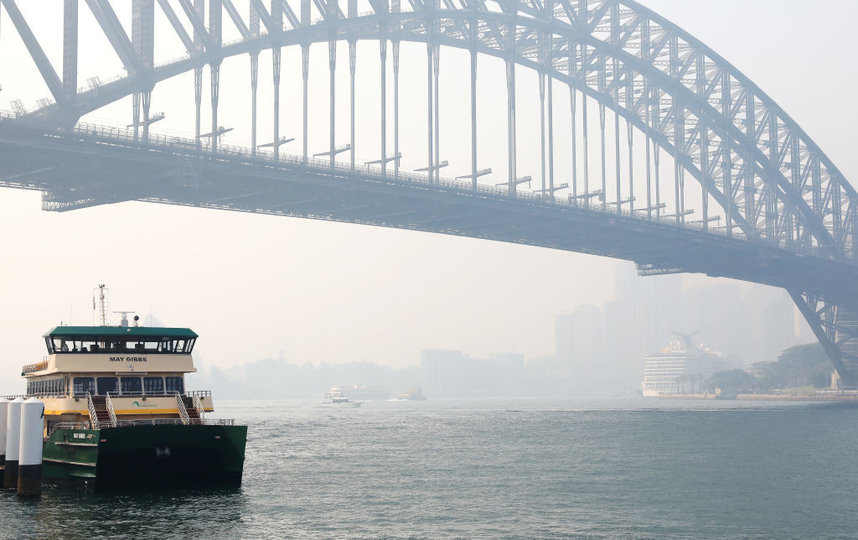 Пожары бушуют на юго-востоке Австралии. Дым уже добрался до Сиднея. Фото Getty