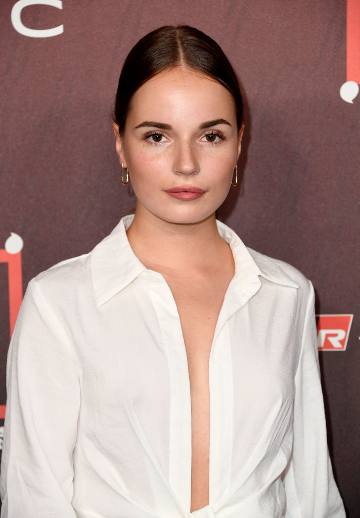 Жас жесір әйелмен жыныстық қатынас Табиғатта лас