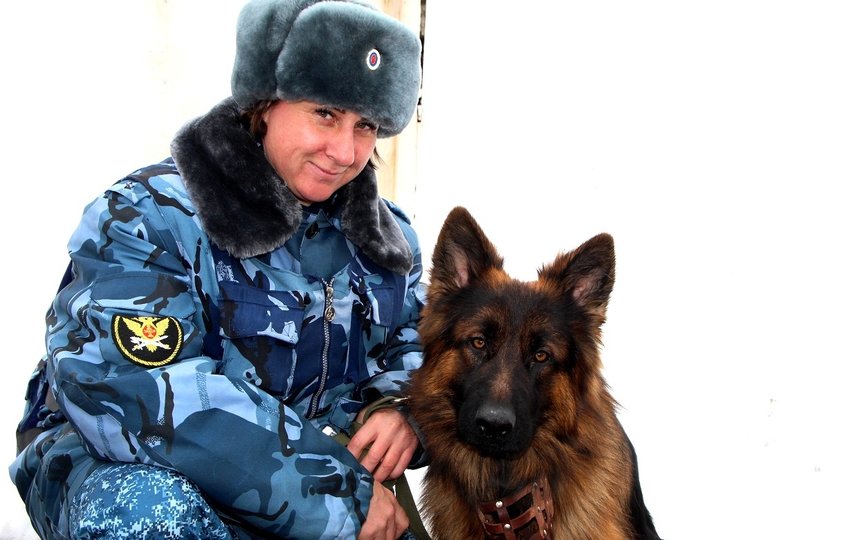 Мария и её собака. Фото Ольга Брютова/ИА UssurMedia