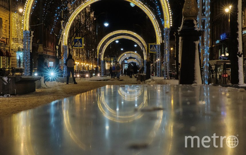 Город украсили к Новому году. Фото Алена Бобрович, "Metro"