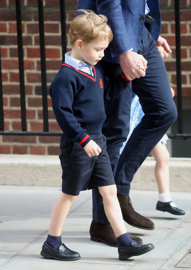 Кейт Миддлтон и принц Уильям с детьми, фотоархив. Фото Getty