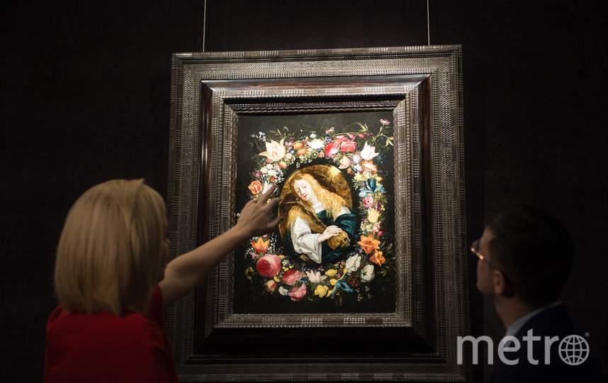 В петербургской галерее открывается уникальная выставка "Мадонна в цветах". Фото Святослав Акимов, "Metro"