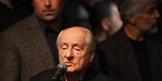 Марк Захаров. Марк Захаров.