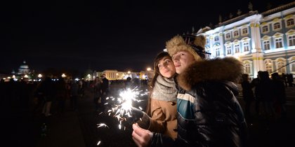 Как интересно провести новогодние каникулы в Петербурге: афиша