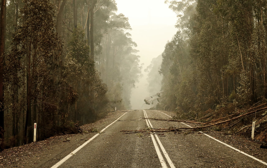В Австралии продолжается борьба с масштабными пожарами. Фото Getty