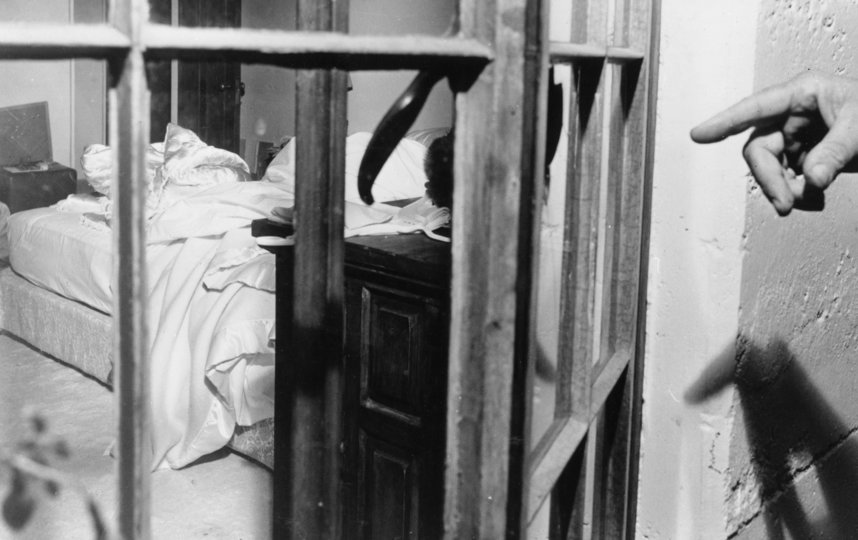 Дом Мэрилин Монро после обнаружения тела актрисы. Фото Getty