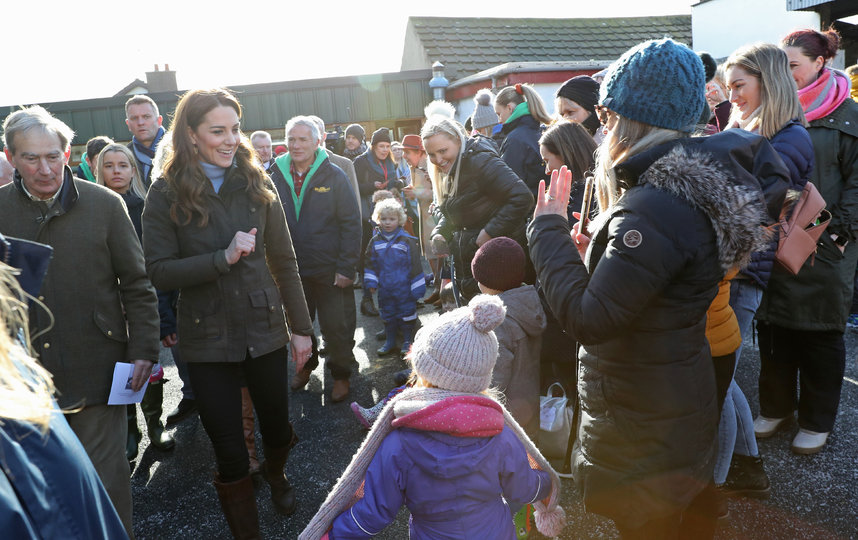 Кейт Миддлтон на ферме в Белфасте 12 февраля. Фото Getty