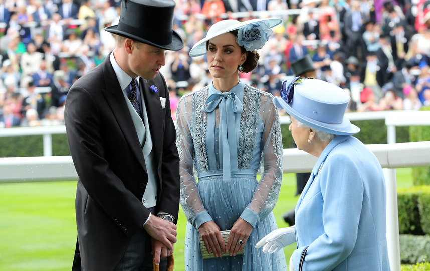 Королева II с принцем Уильямом и Кейт Миддлтон. Фото Getty