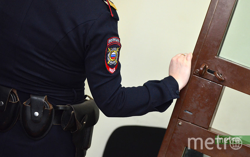В Ульяновске суд арестовал школьника, ранившего ножом в живот учительницу