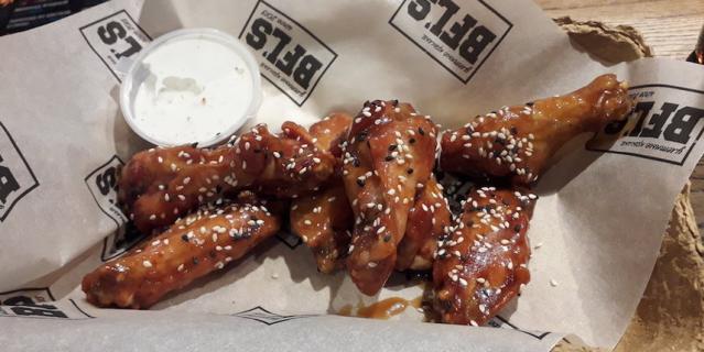 Buffalo’s. Buffalo’s.