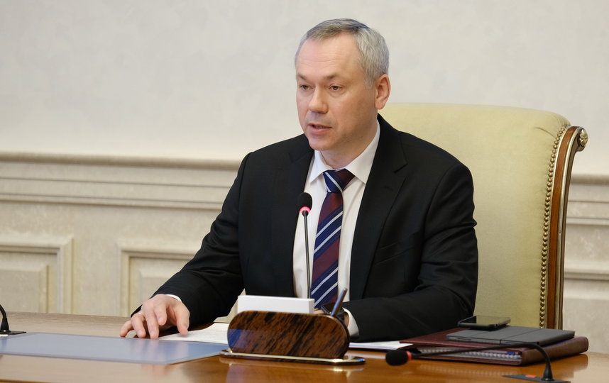 Тема борьбы с коронавирусом стала главной на традиционном оперативном совещании губернатора с членами Правительства Новосибирской области. 