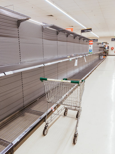 Пустые полки в магазинах Австралии. Фото Getty