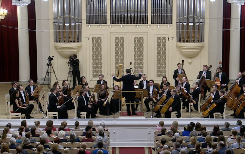 Трансляция концерта из Филармонии. Фото www.philharmonia.spb.ru/media/online