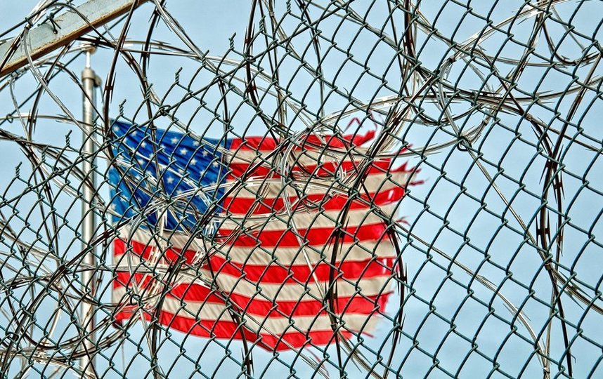 На свободу отправляют только неопасных заключённых. Фото Pixabay