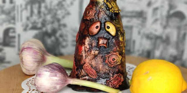 "У меня хобби – я фантазирую и изготавливаю сказочных персонажей. Сделала вот такой вирус по имени ВирУсик". "У меня хобби – я фантазирую и изготавливаю сказочных персонажей. Сделала вот такой вирус по имени ВирУсик".