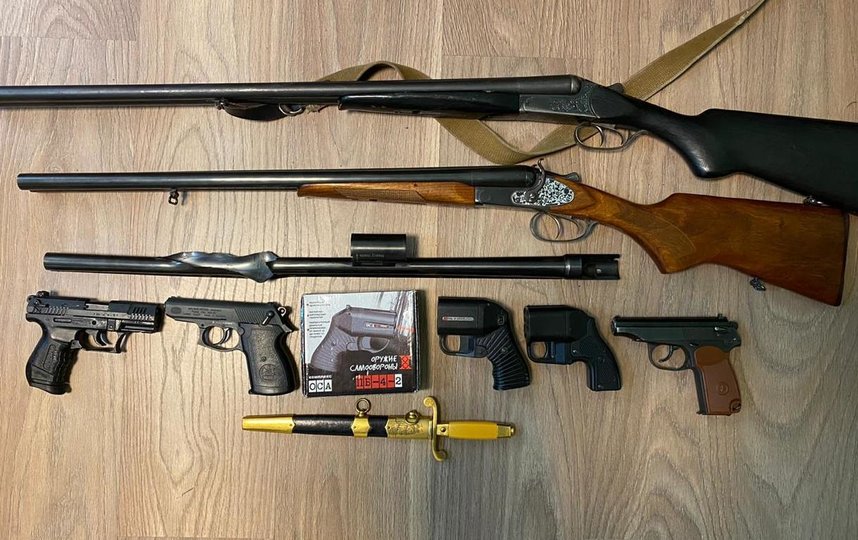 У петербуржцев изъяли порядка 70 единиц огнестрельного оружия