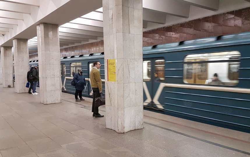 Интервал движения поездов в метро увеличен. Фото Василий Кузьмичёнок