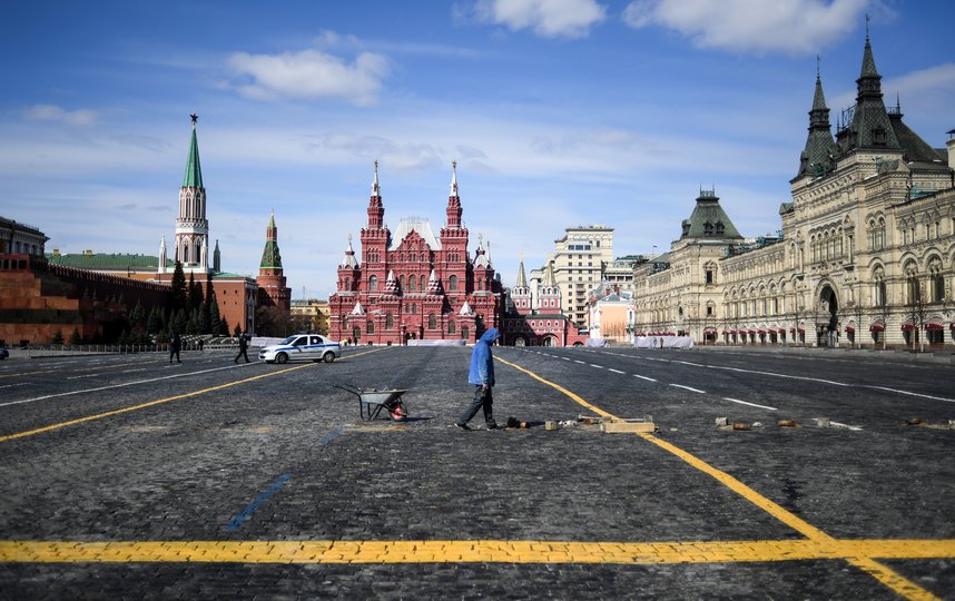 Ограничения в Москве из-за коронавируса продлены до 1 мая. Фото AFP