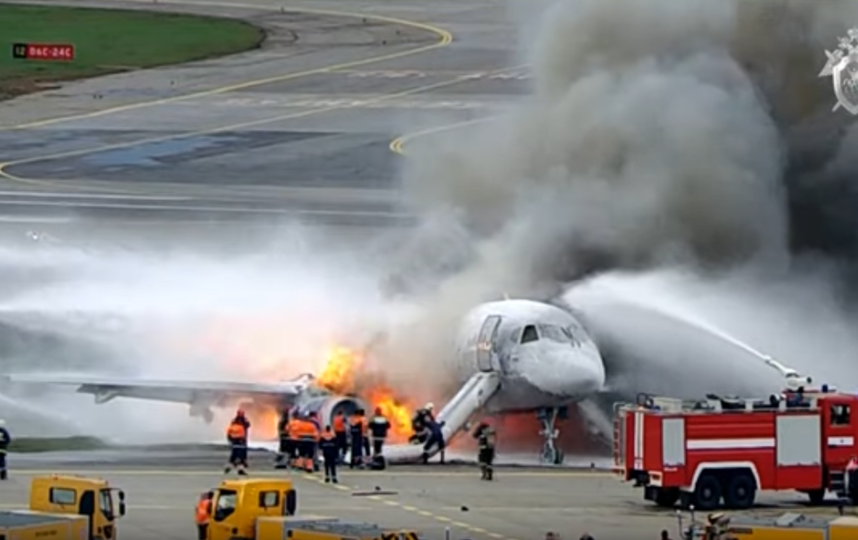 Катастрофа ssj 100 в шереметьево фото