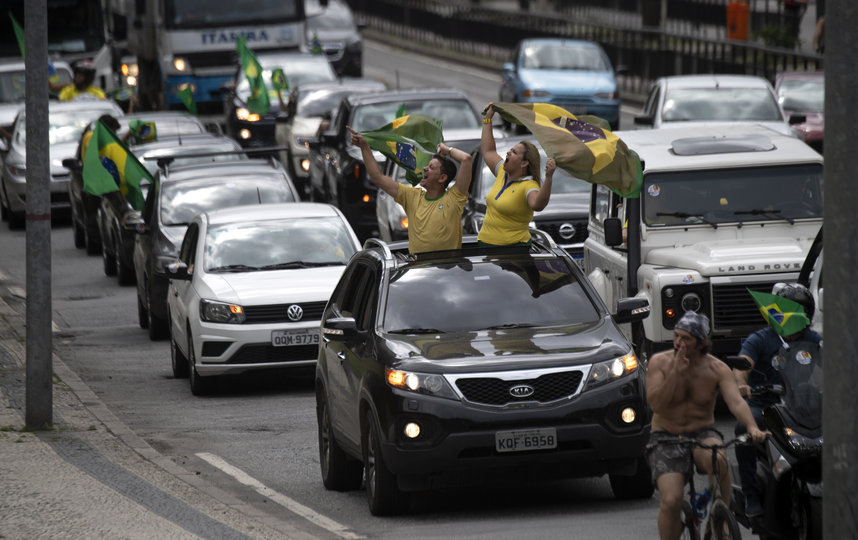 Сторонники Жаира Болсонару. Фото AFP