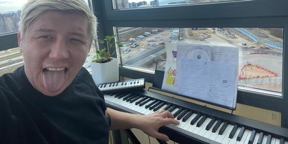 ������ ������ "�������" ������ ������: ���� ����� � ������������