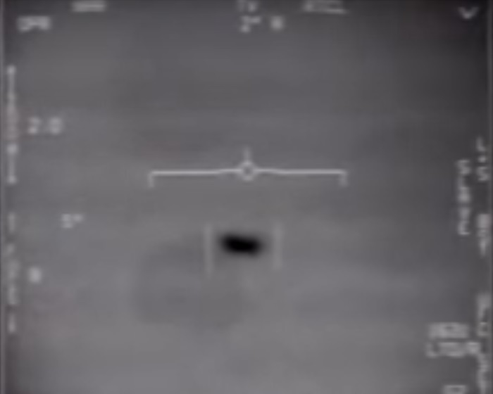 Видео были сняты экипажами американских боевых самолётов в 2004 и 2015 годах. Фото AFP