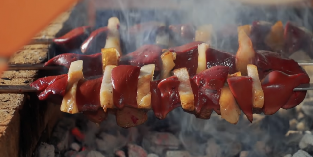Шашлык из печени. Шашлык из печени.