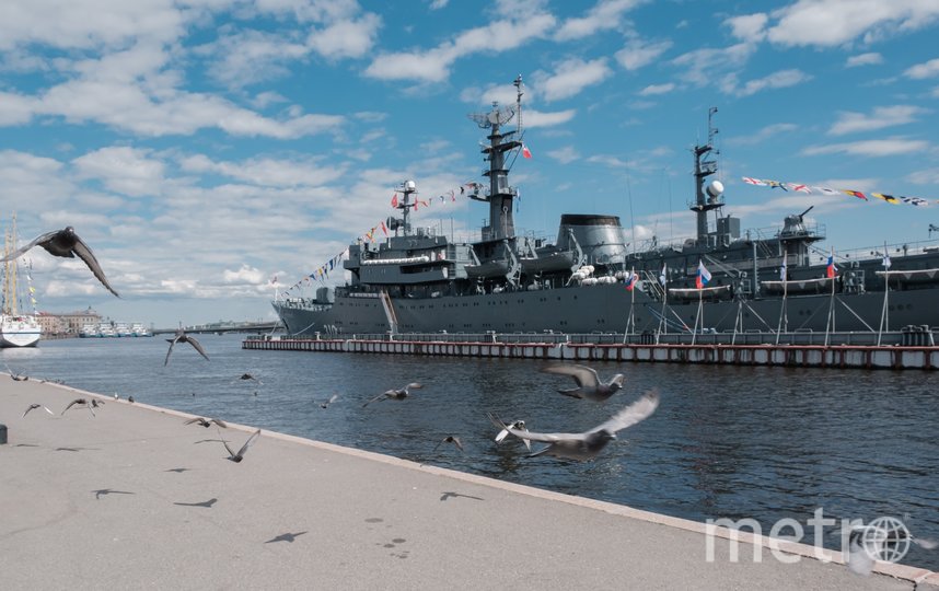 Корабли прибыли накануне Дня Победы. Фото Алены Бобрович, "Metro"