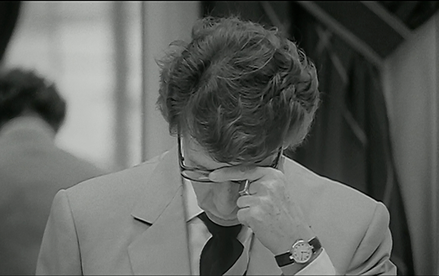 Показ документального фильма об Ив Сен-Лоране "Величайший кутюрье" долгое время был запрещён судом. Фото кадр из фильма