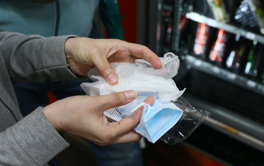 Маски в метро стали дешевле на 10 рублей. Фото Агентство "Москва"