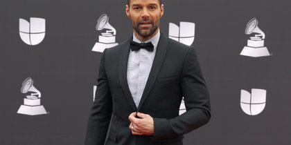 ����� ������ ������� �������� � ������ � �����